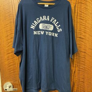 Delta pro Weight‎ Navy Niagara Falls unisex tee